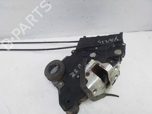Venstre foran lås TOYOTA YARIS (_P9_) 1.4 D-4D (NLP90_, NLP90R) (90 hp) 26054579