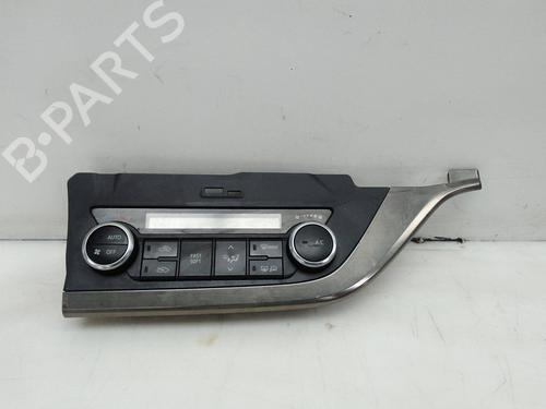 climate-control-toyota-auris-_e18_-2012-2013-2014-2015-2016-2017-2018-2019-23417099 main image