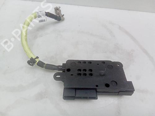 Used Fuse box AUDI A3 Sportback (8VA, 8VF) RS3 quattro (367 hp) 18584689
