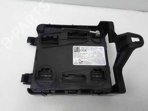 Elektronische module PORSCHE TAYCAN (Y1A) Electric (Y1AAA1, Y1AAI1) (408 hp) 28144361