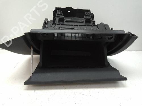 Glove box VW POLO VI (AW1, BZ1, AE1) 1.0 MPi | BP19105410C95 