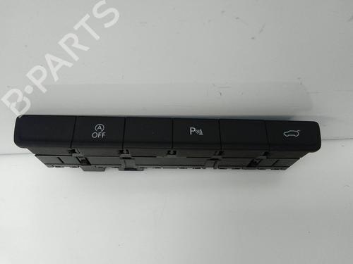 other-vw-touran-5t1-5ta927132d-2015-21168559 main image