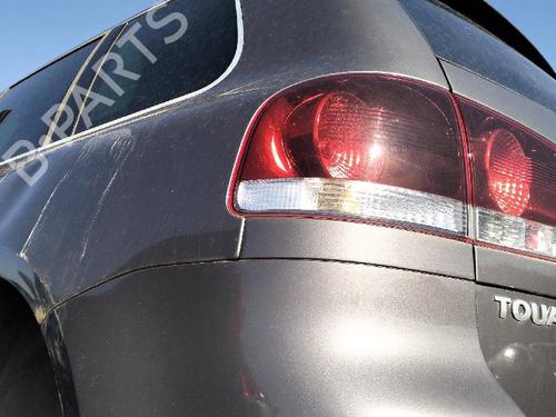 Left taillight VW TOUAREG (7LA, 7L6, 7L7) 3.2 V6 | BP22379313C34 