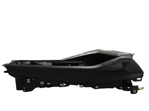 Consolle centrale PEUGEOT 308 III (FB_, FH_, FP_, F3_, FM_) PureTech 130 (FPHNSL, FPHNST) | BP30803082I22