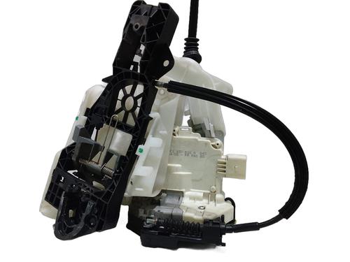 Front right lock VW PASSAT B6 Variant (3C5) 2.0 TDI 16V | BP32233202C97