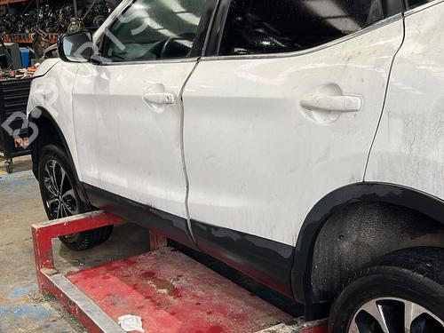 Krængningsstabilisator NISSAN QASHQAI II SUV (J11, J11_) 1.6 dCi ALL MODE 4x4-i | BP23103658M96 