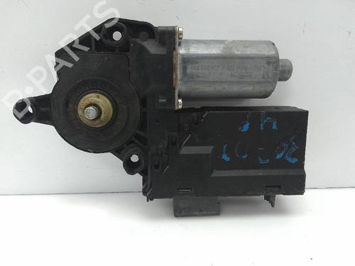 Left front window motor PEUGEOT 307 Break (3E) 2.0 HDI 90 | BP21783458E21 