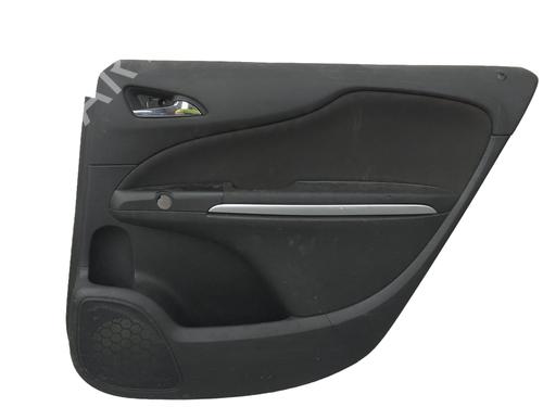 Bageste højre beklædning Bageste højre beklædning OPEL ZAFIRA TOURER C (P12) 2.0 CDTi (75) (165 hp) 34438114 34438114