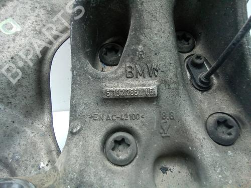 Used Right front steering knuckle BMW 1 (F20) 118 d (150 hp) 26052118