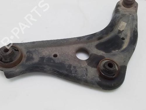 Used Left front suspension arm RENAULT KADJAR (HA_, HL_) 1.6 dCi 130 (HLA4) (130 hp) 27625650