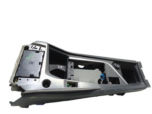 Console central PEUGEOT 308 III (FB_, FH_, FP_, F3_, FM_) BlueHDi 130 (FBYHZL, FBYHZT) (131 hp) 32848844