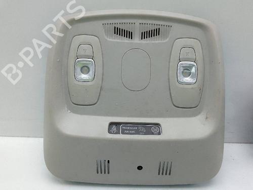 Used Interior roof light RENAULT KADJAR (HA_, HL_) 1.3 TCe 140 (HLNB, HLN1) (140 hp) 24465084
