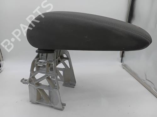 Armrest / Center console AUDI A3 (8V1, 8VK) 1.6 TDI | BP28146081I20 