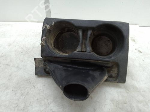 Used Cup/Object holder Cup/Object holder TOYOTA AURIS Estate (_E18_) 1.8 Hybrid (ZWE186_, ZWE186R, ZWE186H) (136 hp) 18585871 18585871