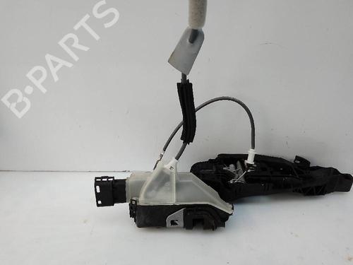 Used Front right lock OPEL CORSA F (P2JO) 1.2 (68) (101 hp) 22379390