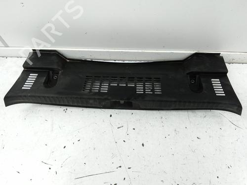 Used Boot lining Boot lining RENAULT CLIO V (B7_) 1.0 TCe 100 (B7MT) (101 hp) 18737429 18737429