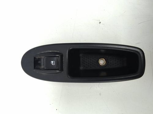 Left rear window switch FIAT 500L (351_, 352_) 1.3 D Multijet (199.LYM11, 199.LYM1A) | BP28149042I29 
