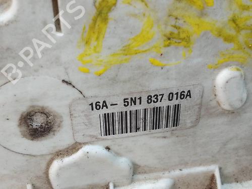 Front right lock SEAT IBIZA IV SC (6J1, 6P5) 1.4 | BP23997786C97