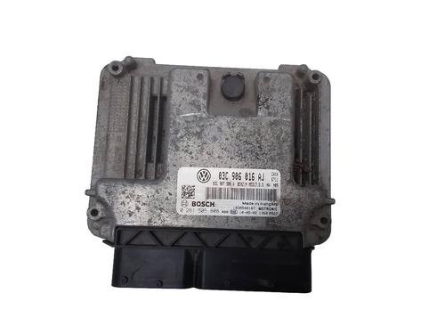 Used Engine control unit (ECU) Engine control unit (ECU) VW GOLF VI (5K1) 1.4 TSI (122 hp) 18577369 18577369