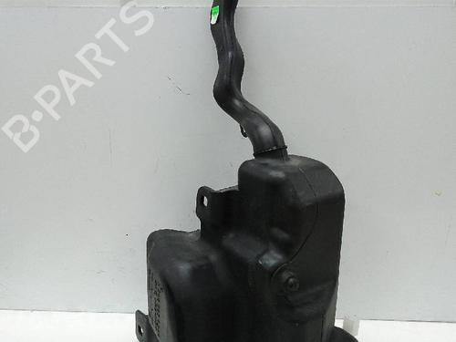 Windscreen washer tank MERCEDES-BENZ GLA-CLASS (X156) GLA 200 CDI / d (156.908) | BP24465071C113 