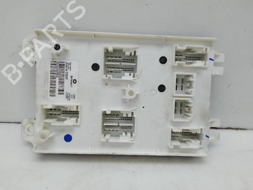 Used Fuse box JEEP GRAND CHEROKEE IV (WK, WK2) 3.0 CRD V6 4x4 (250 hp) 24463116