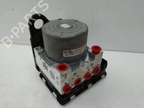 Used ABS pump SEAT LEON (5F1) 2.0 TDI (150 hp) 28150702