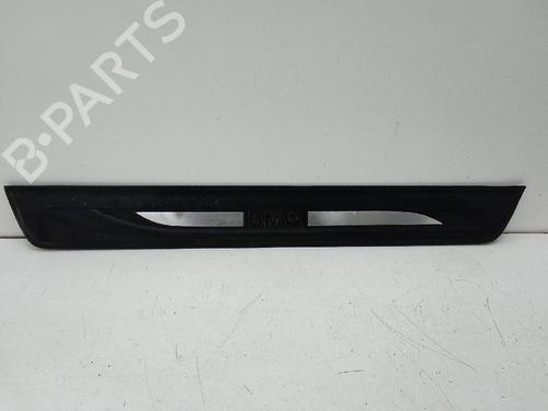 Door moulding trim BMW 5 Touring (F11) 520 d xDrive | BP19733182C150