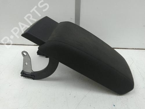 Used Armrest / Center console Armrest / Center console SEAT ATECA (KH7, KHP) 1.0 TSI (116 hp) 19091950 19091950