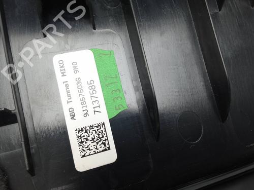 Andre PORSCHE TAYCAN (Y1A) Electric (Y1AAA1, Y1AAI1) | BP28144427O1 