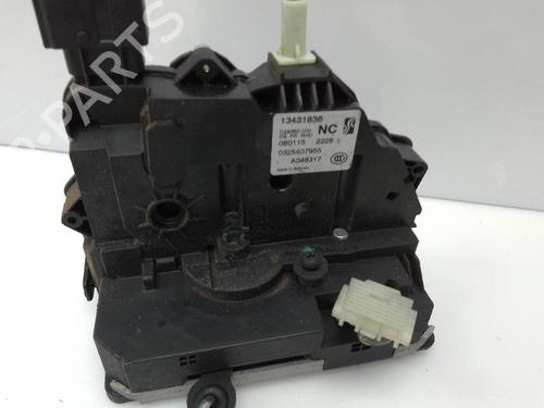 Used Front right lock OPEL CORSA E (X15) 1.2 (08, 68) (69 hp) 21084927