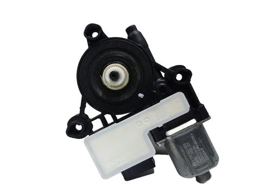 Used Right front window motor Right front window motor SEAT IBIZA V (KJ1, KJG) 1.0 TSI (116 hp) 32020749 32020749