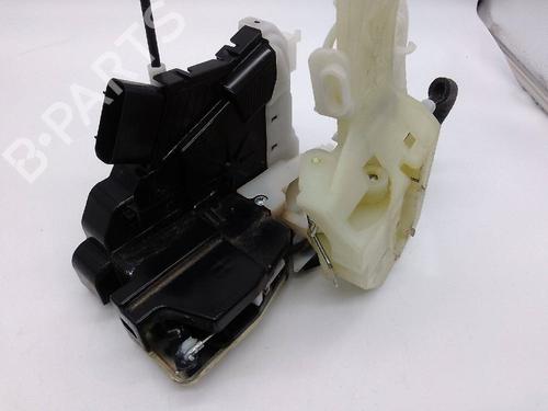 Used Front left lock KIA CARENS IV 1.7 CRDi (116 hp) 25435167