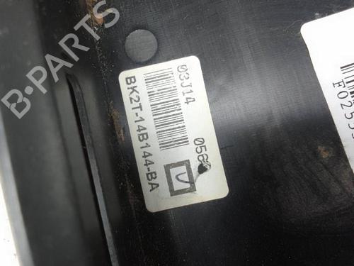 Used Fuse box FORD TOURNEO CUSTOM V362 Bus (F3) 2.2 TDCi (125 hp) 19582965