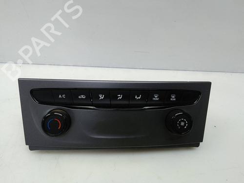 Used Climate control Climate control 22214763 22214763
