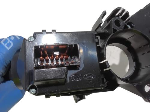 Steering column stalk KIA CARENS IV 1.6 GDi | BP35976359I23 - Image 4