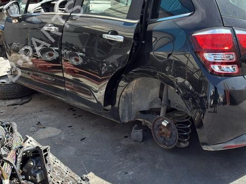 Used Parts CITROËN C3 II (SC_) 1.4 HDi 70 (SC8HZC, SC8HR0, SC8HP4) (68 hp) 4311075