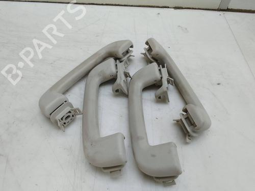 Used Interior roof handle Interior roof handle LAND ROVER RANGE ROVER VELAR (L560) 2.0 P250 Si4 4x4 (250 hp) 18578151 18578151