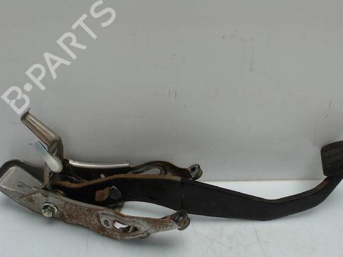 Clutch pedal VW TRANSPORTER T4 Van (70A, 70H, 7DA, 7DH) 1.9 D | BP23217526I13 