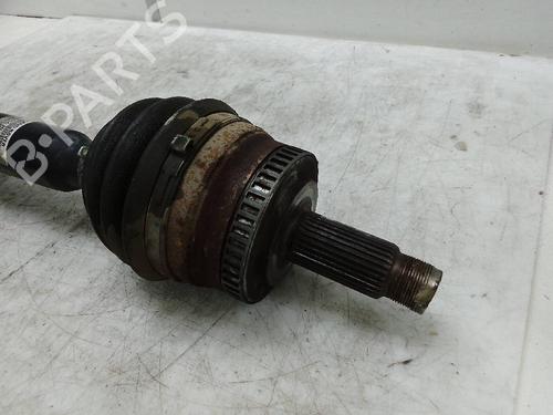 Used Left front driveshaft LAND ROVER RANGE ROVER III (L322) 5.0 4x4 (375 hp) 18915249