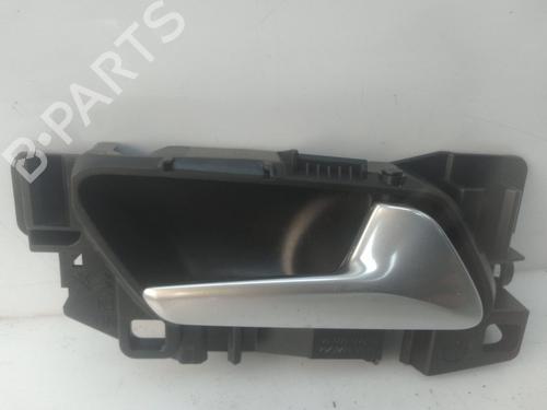Used Front right interior door handle Front right interior door handle 21380009 21380009