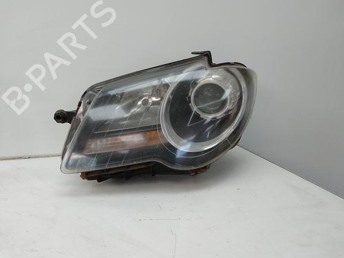 Left headlight VW TOURAN (1T1, 1T2) 2.0 TDI | BP26053843C28 