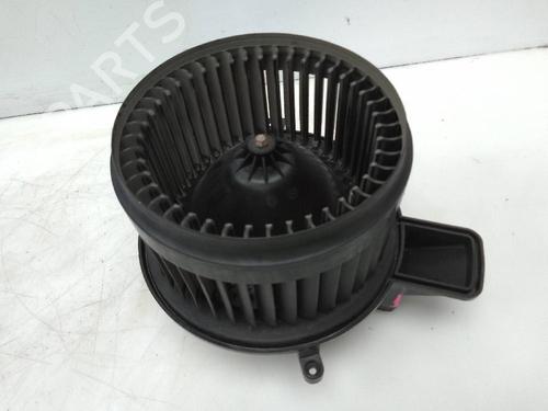 Used Heater blower motor JEEP GRAND CHEROKEE IV (WK, WK2) 3.0 CRD V6 4x4 (250 hp) 24463106
