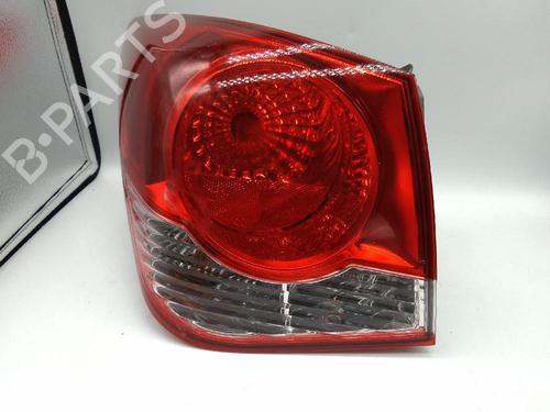 Left taillight CHEVROLET CRUZE (J300) 2.0 CDI | BP25782486C34 