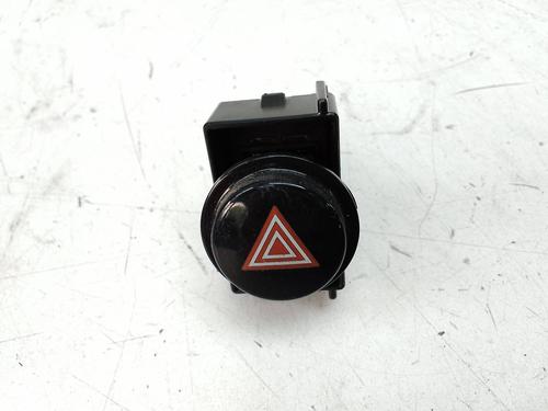 Used Warning switch Warning switch TOYOTA AURIS (_E18_) 1.8 Hybrid (ZWE186_, ZWE186R) (136 hp) 19938122 19938122