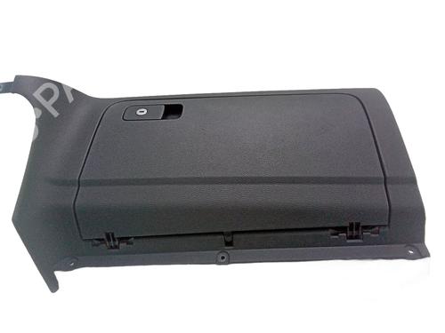 Used Glove box VW SCIROCCO III (137, 138) 2.0 TDI (140 hp) 18573634