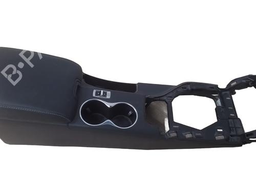 Console central INFINITI Q50 50 D (170 hp) 31825575