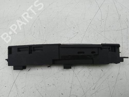 Switch BMW X3 (F25) xDrive 20 d | BP19659009I30 
