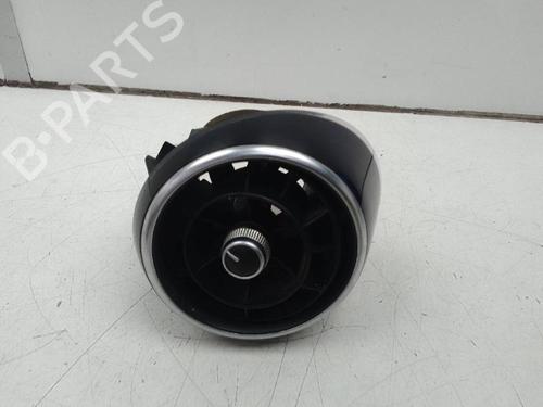 Used Air vent AUDI A1 Sportback (8XA, 8XF) 1.6 TDI (90 hp) 19582723