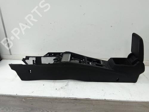 Used Middle console Middle console VW PASSAT B8 (3G2, CB2) 2.0 TDI 4motion (150 hp) 19643234 19643234