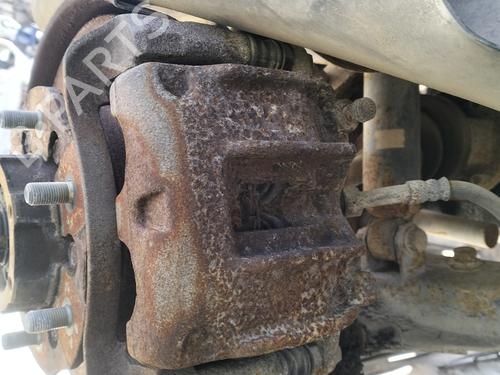 Używane Zacisk hamulca przedniego lewego NISSAN TERRANO II (R20) 2.7 TDi 4WD (125 hp) 32362015